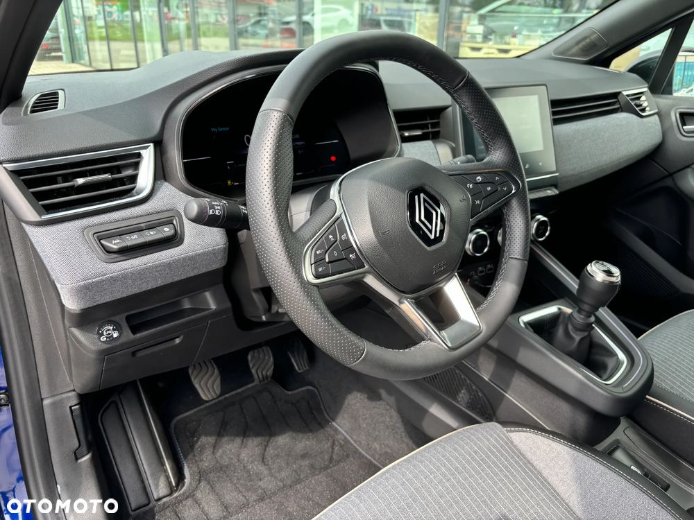 Renault Clio - 6