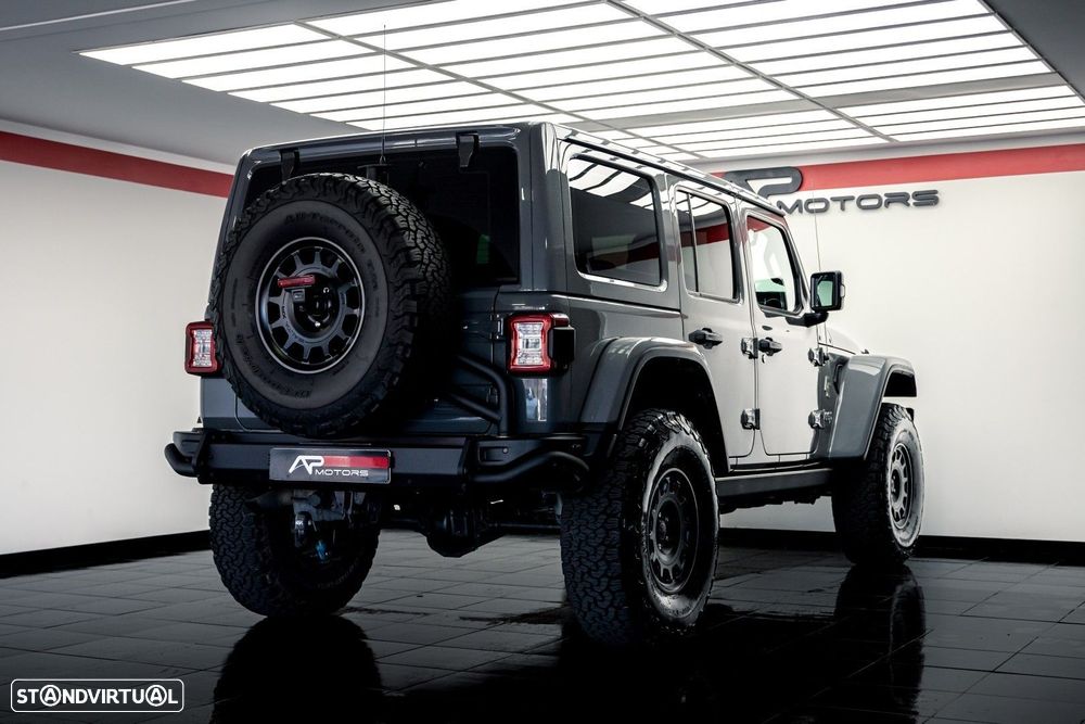 Jeep Wrangler Unlimited 2.2 CRD Sport AT - 16