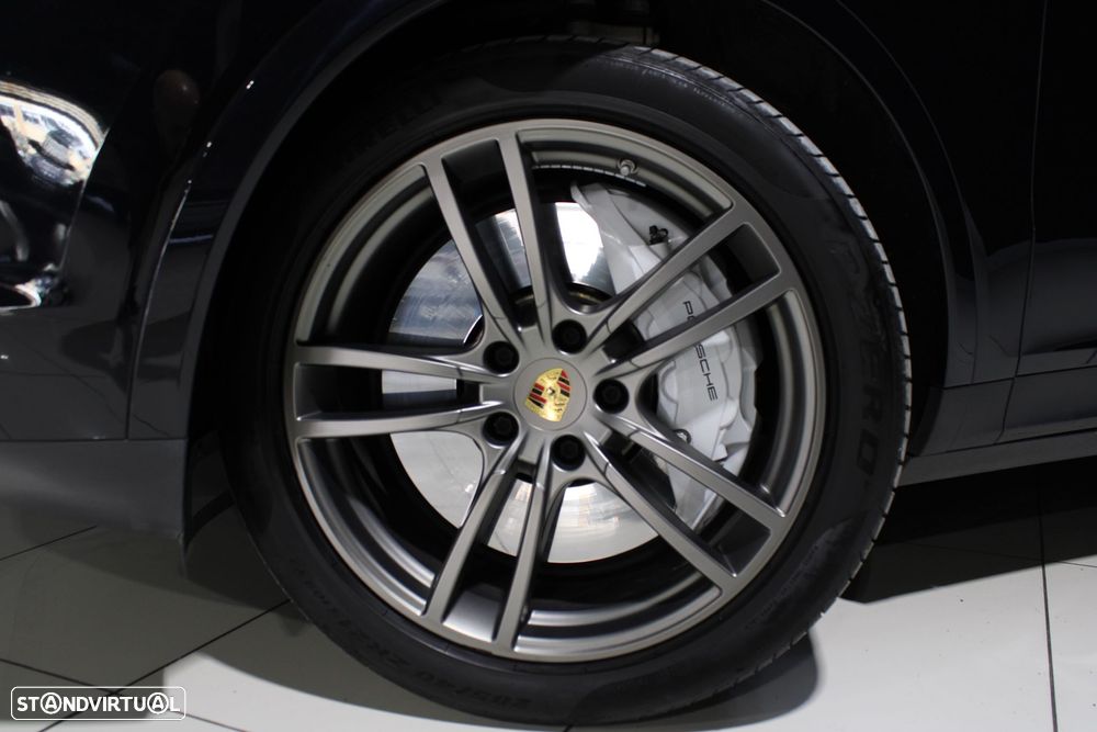 Porsche Cayenne E-Hybrid Tiptronic S Platinum Edition - 7