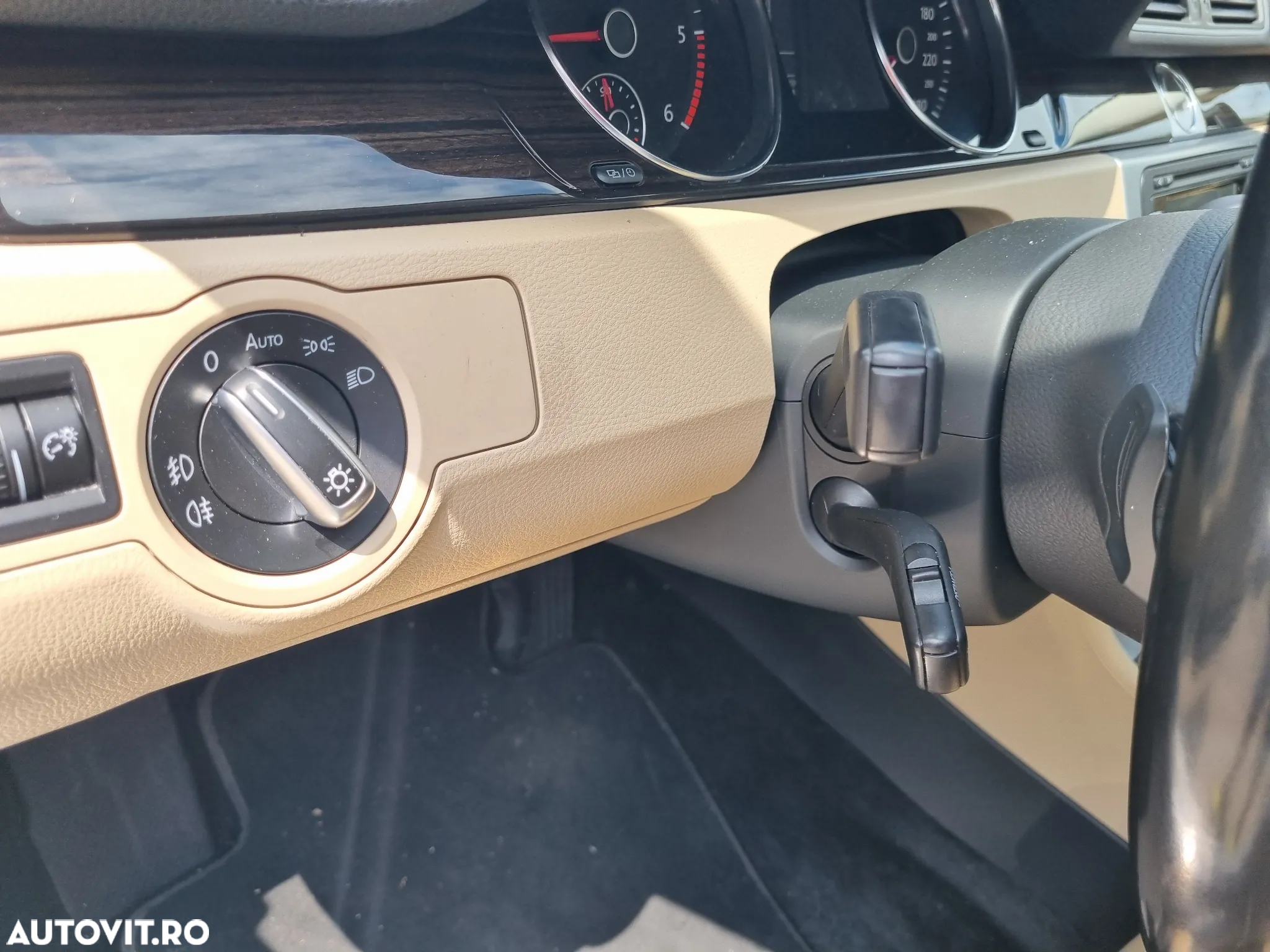 Volkswagen Passat CC 2.0 TDI BlueMotion Technology DSG - 14