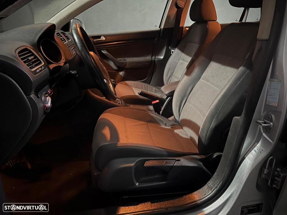 VW Golf Variant 1.6 TDi DPF Comfortline - 17