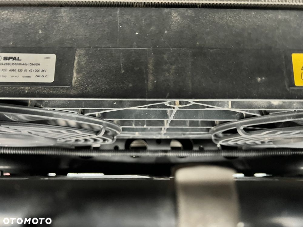 Mercedes-Benz ACTROS  MP5 bez retardera fabrycznie - 22