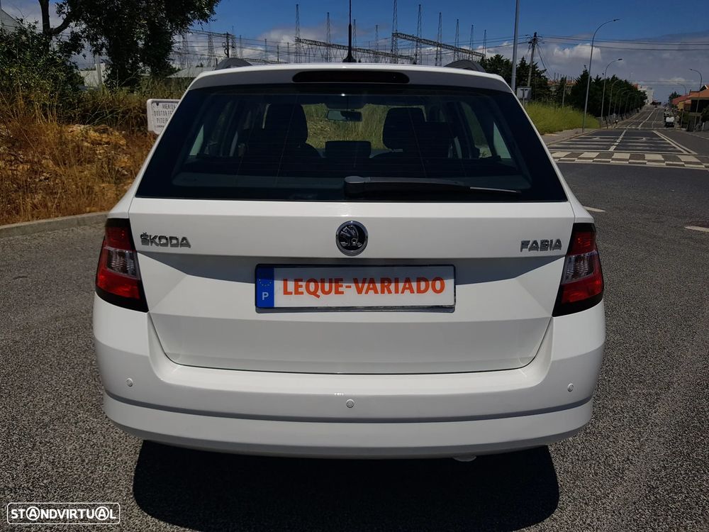 Skoda Fabia Break 1.0 Style - 6