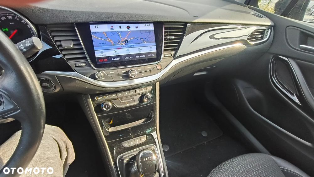 Opel Astra 1.4 T 120 Lat S&S - 17