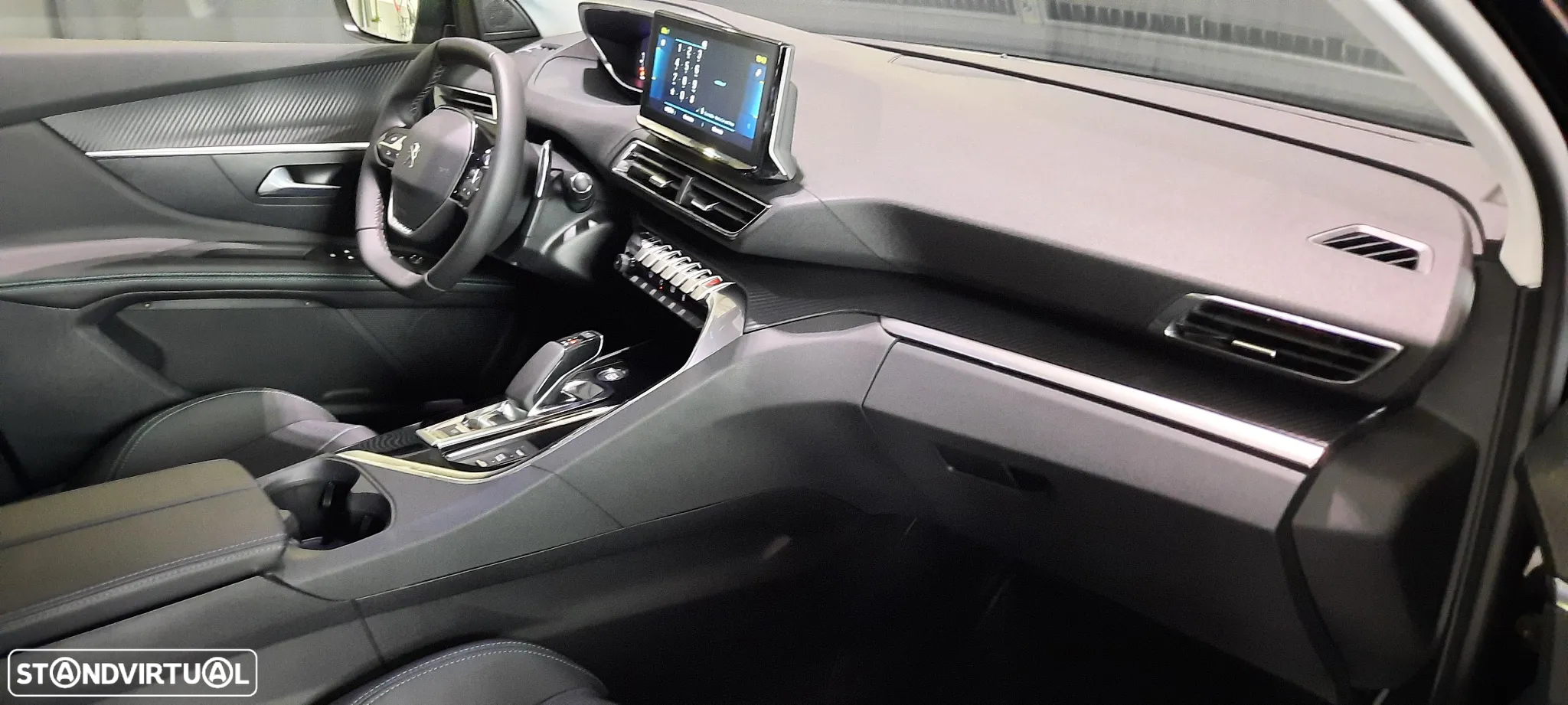 Peugeot 3008 1.6 Hybrid Allure Pack e-EAT8 - 33