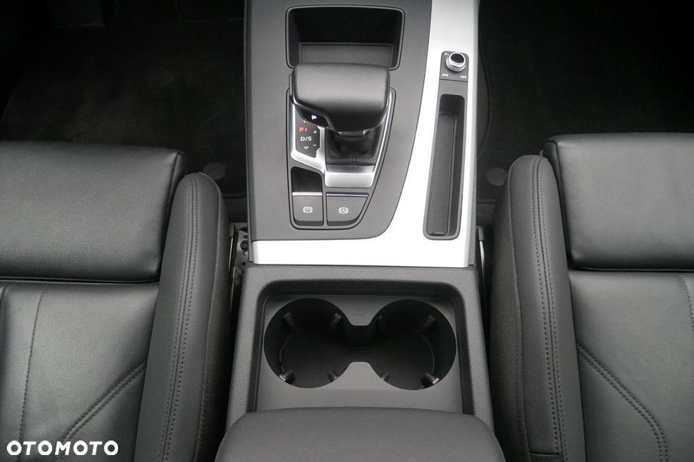 Audi Q5 - 11