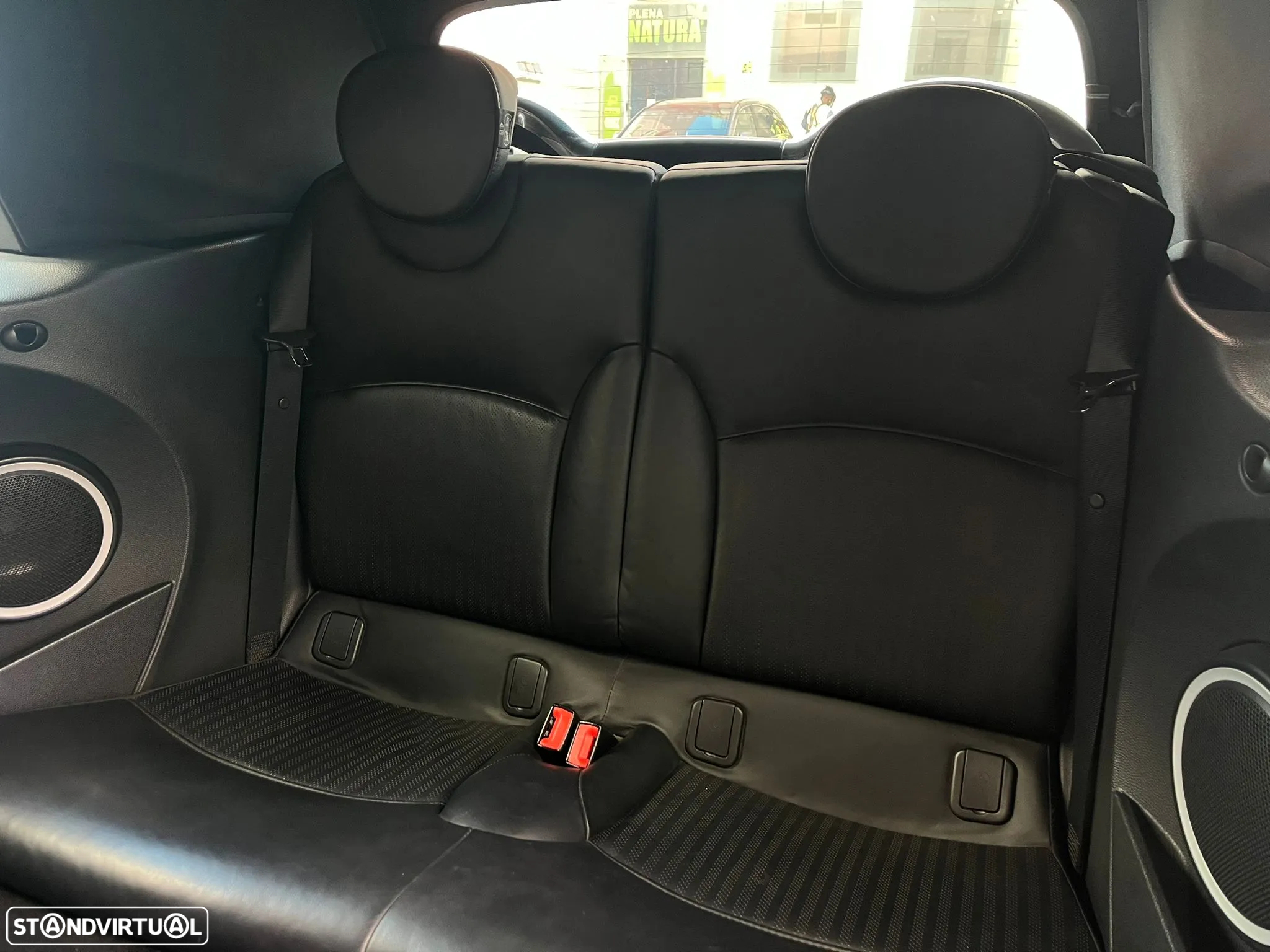 MINI Cabrio Cooper D - 9