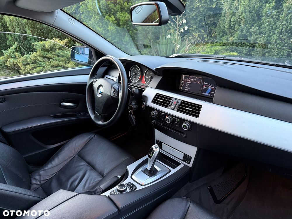 BMW Seria 5 523i Edition Exclusive - 20