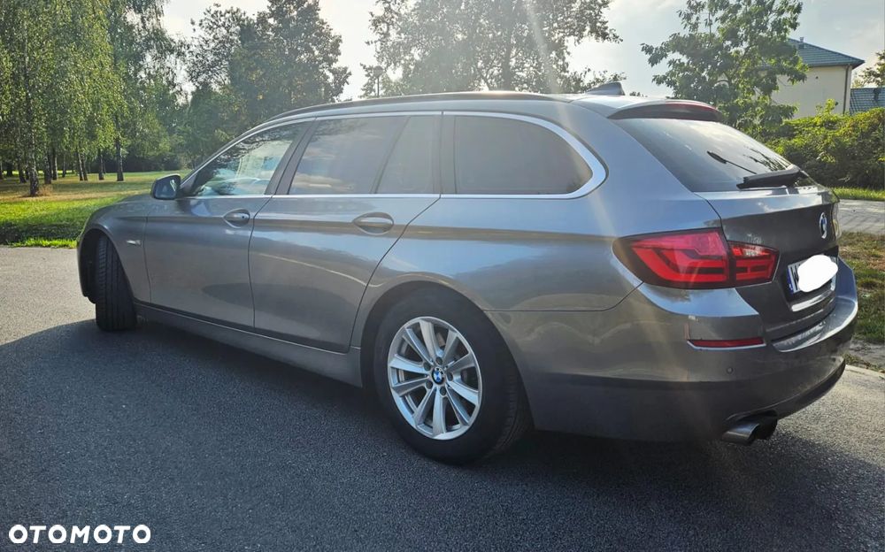 BMW Seria 5 520d - 6