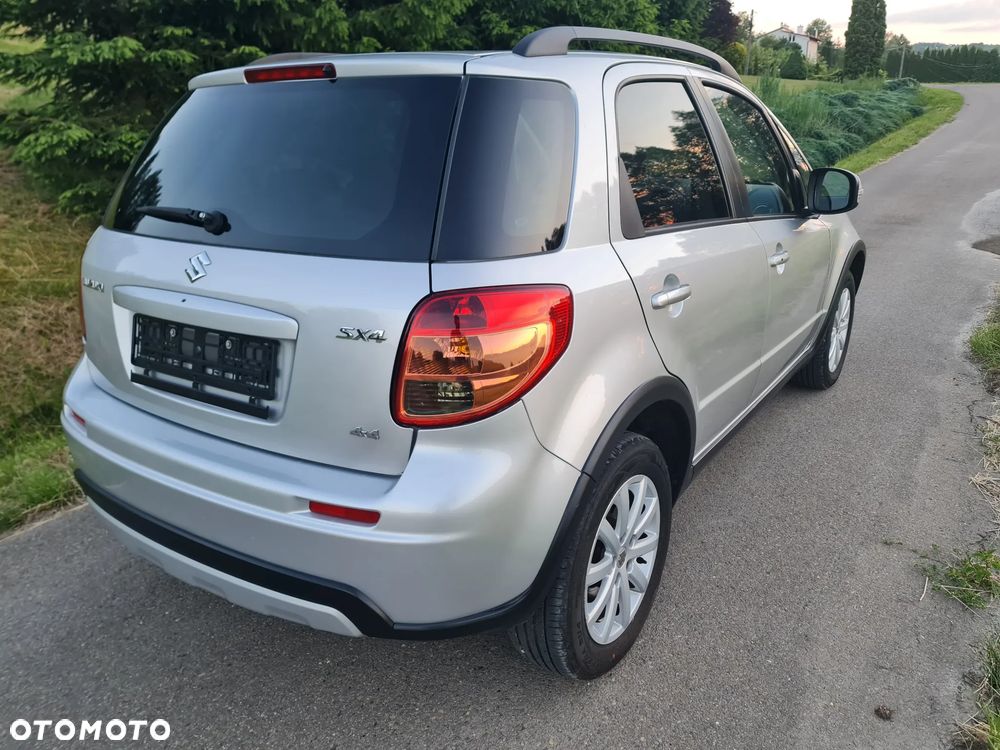 Suzuki SX4 - 8