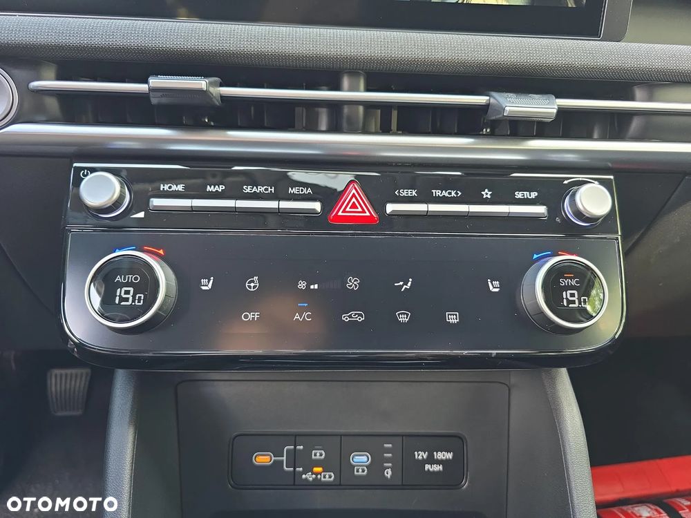 Hyundai Tucson 1.6 T-GDi Executive 2WD DCT - 10