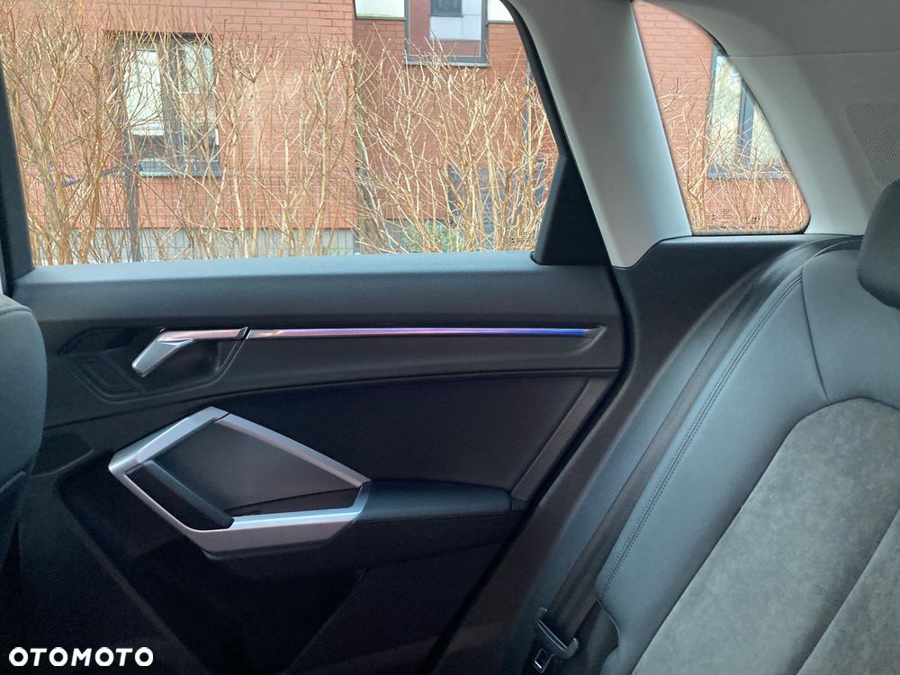 Audi Q3 35 TFSI Advanced S tronic - 13