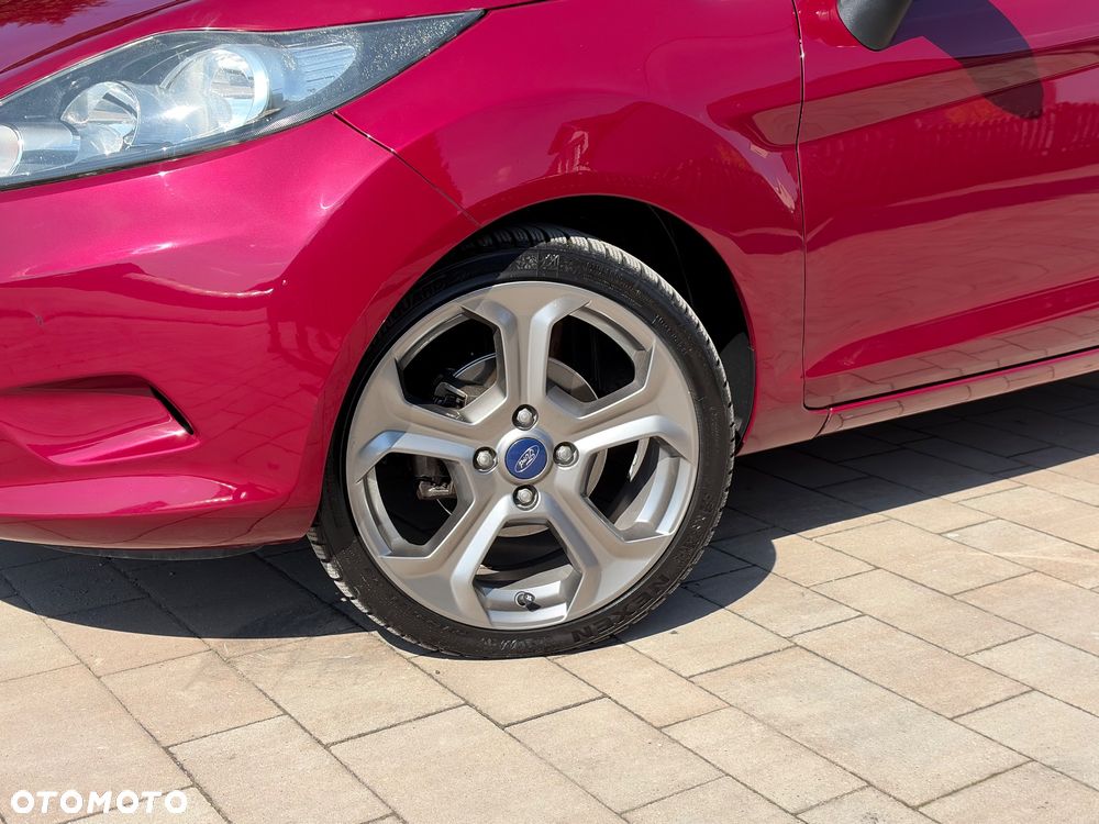 Ford Fiesta 1.25 SYNC Edition - 31