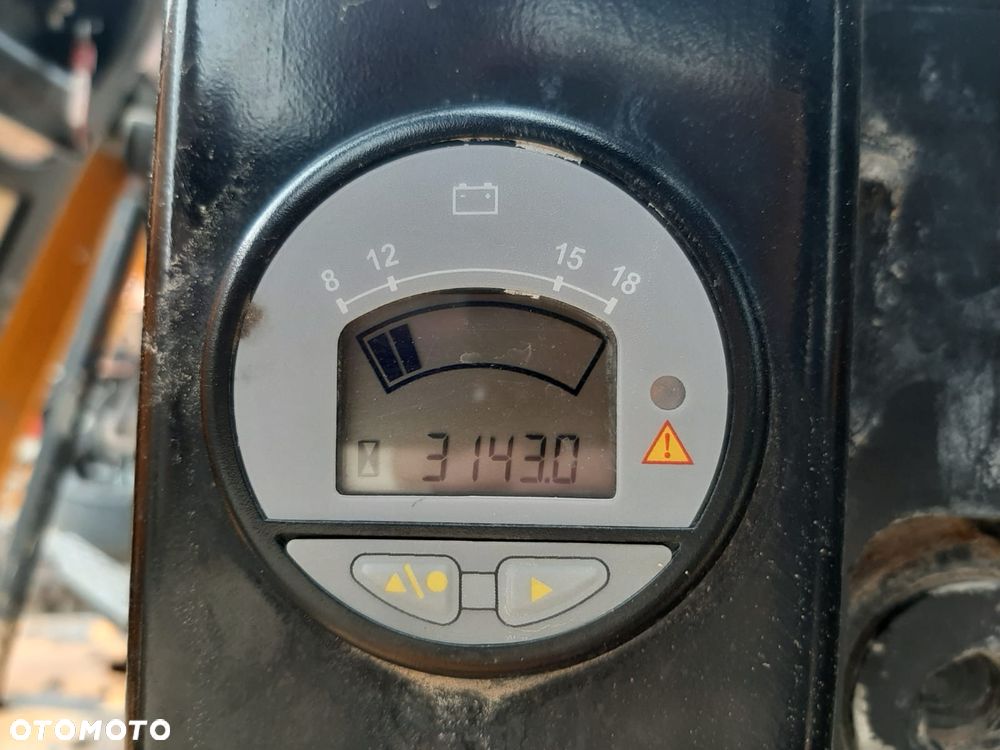 Thwaites Mach2066 - 7