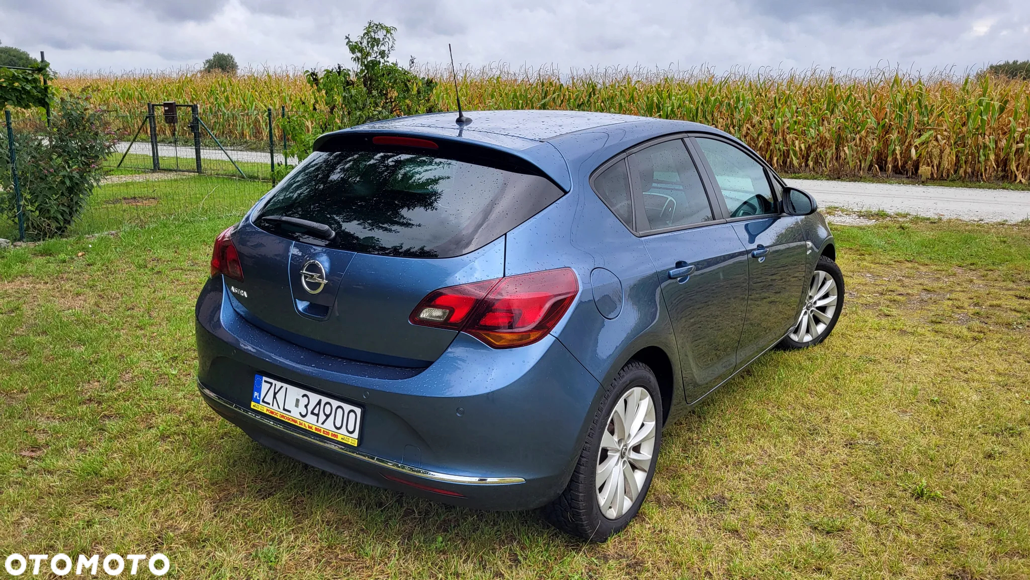 Opel Astra GTC 1.4 Turbo - 5
