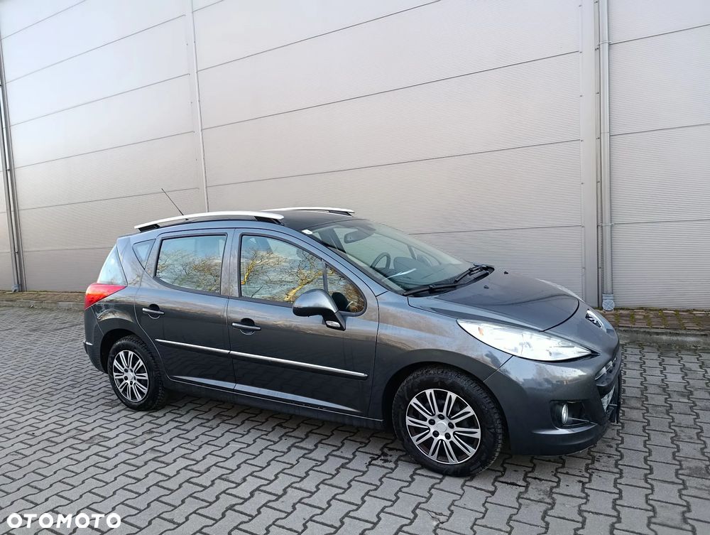 Peugeot 207 95 VTi Premium - 10
