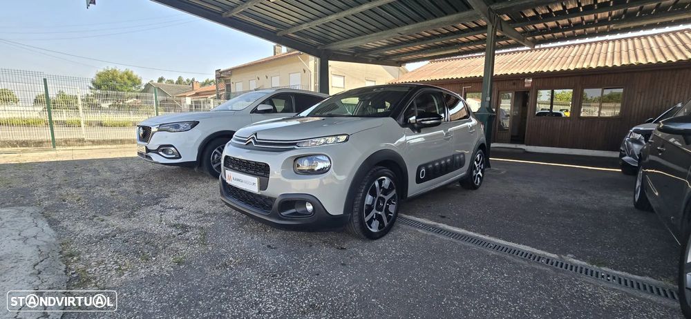 Citroën C3 1.2 PureTech Shine - 1