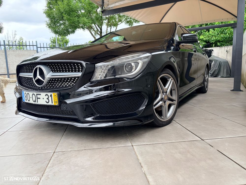Mercedes-Benz CLA 200 d Shooting Brake AMG Line - 4