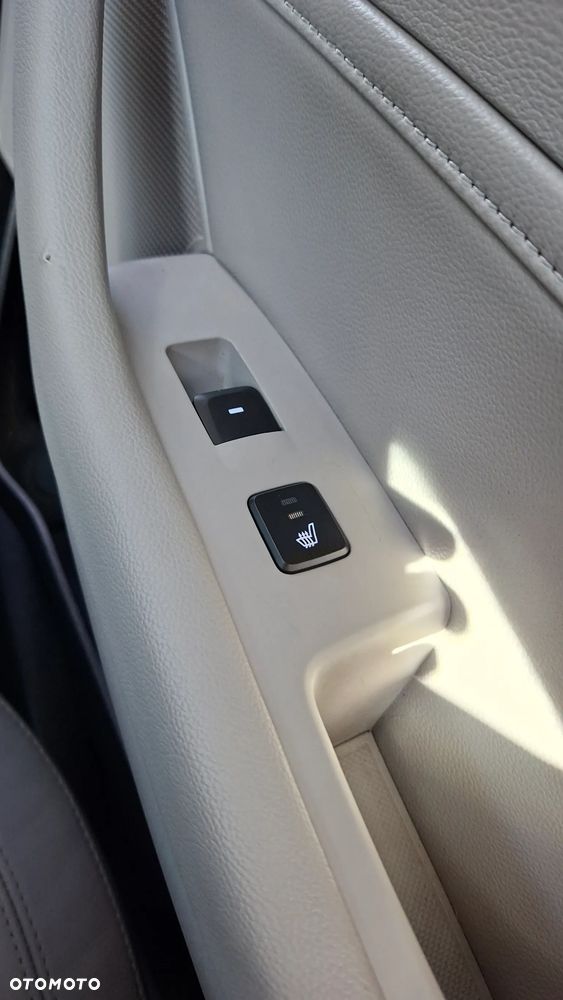 Hyundai Sonata - 27