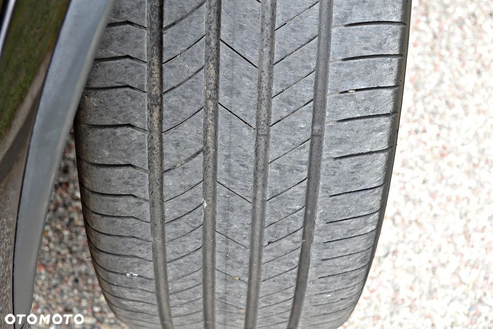 Volvo XC 90 D5 AWD Geartronic Momentum - 35