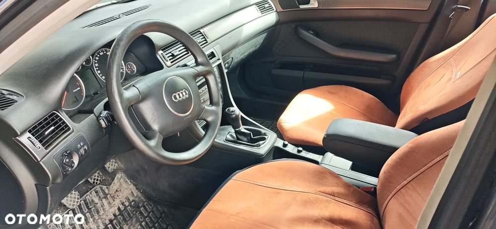 Audi A6 Avant - 4