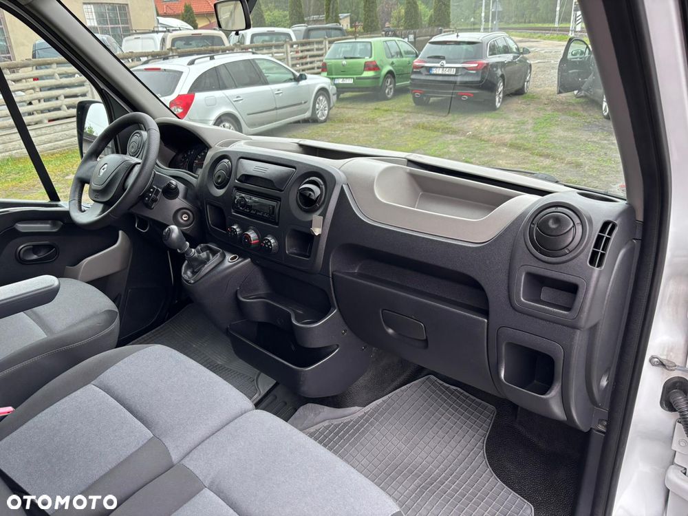 Renault Master - 18