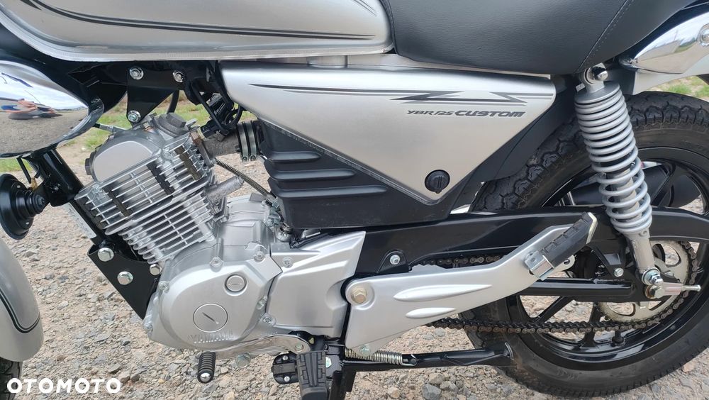 Yamaha YBR - 7