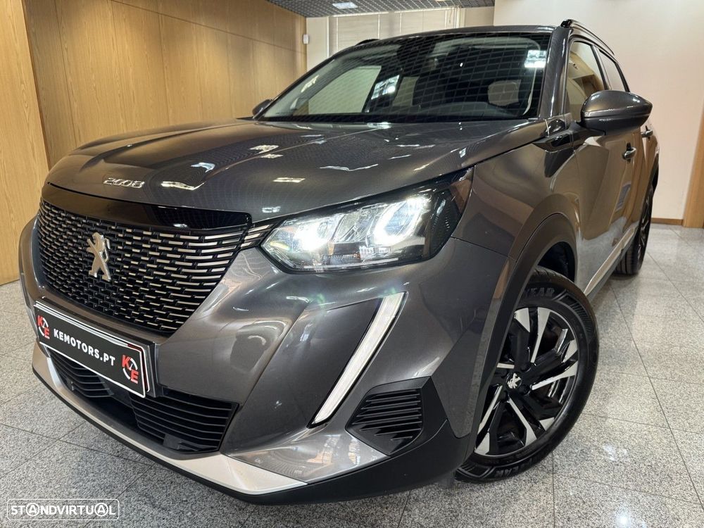 Peugeot 2008 1.2 PureTech Allure - 4