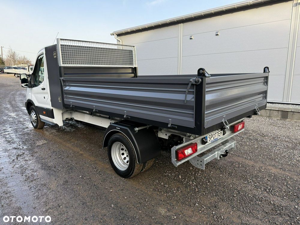 Ford Transit - 8