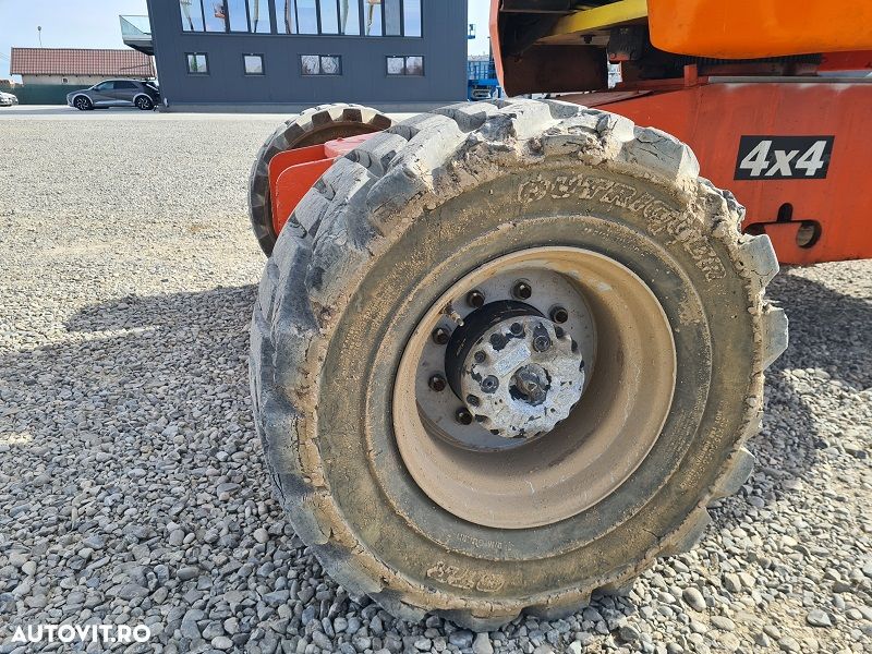 JLG 510AJ - 12