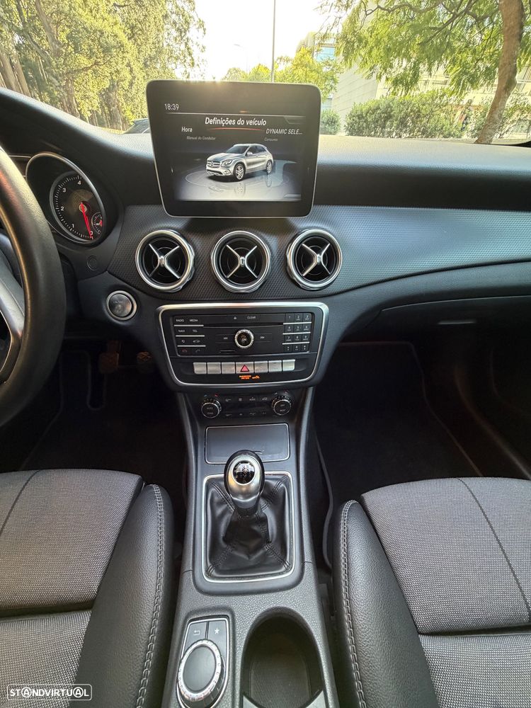 Mercedes-Benz GLA 180 CDI Urban - 7