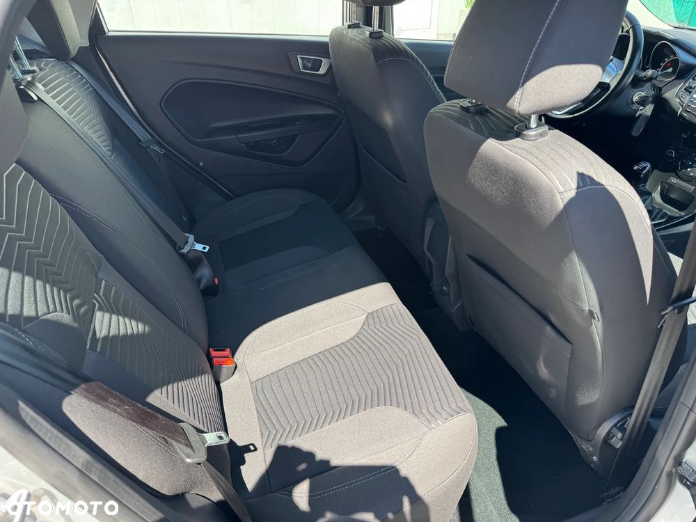 Ford Fiesta 1.0 EcoBoost Titanium - 11