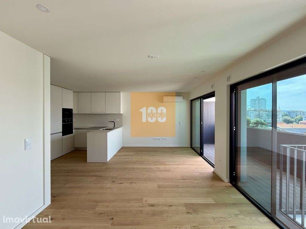 T0 evolutivo com varanda a Santos Pousada - Grande imagem: 2/28