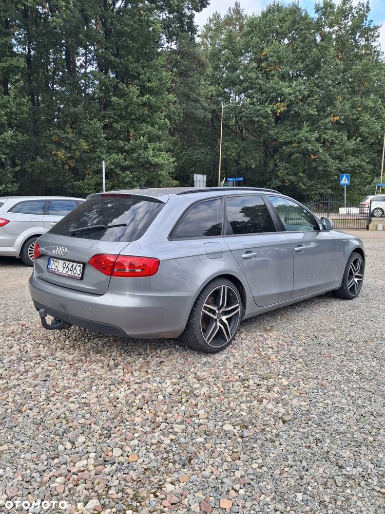 Audi A4 Avant - 5