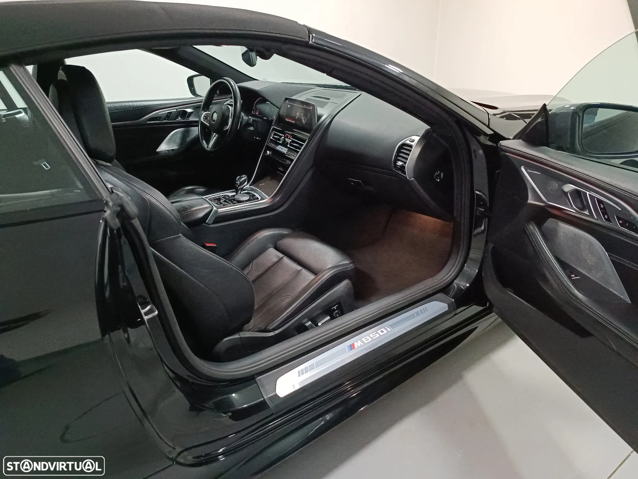 BMW M850i xDrive - 13