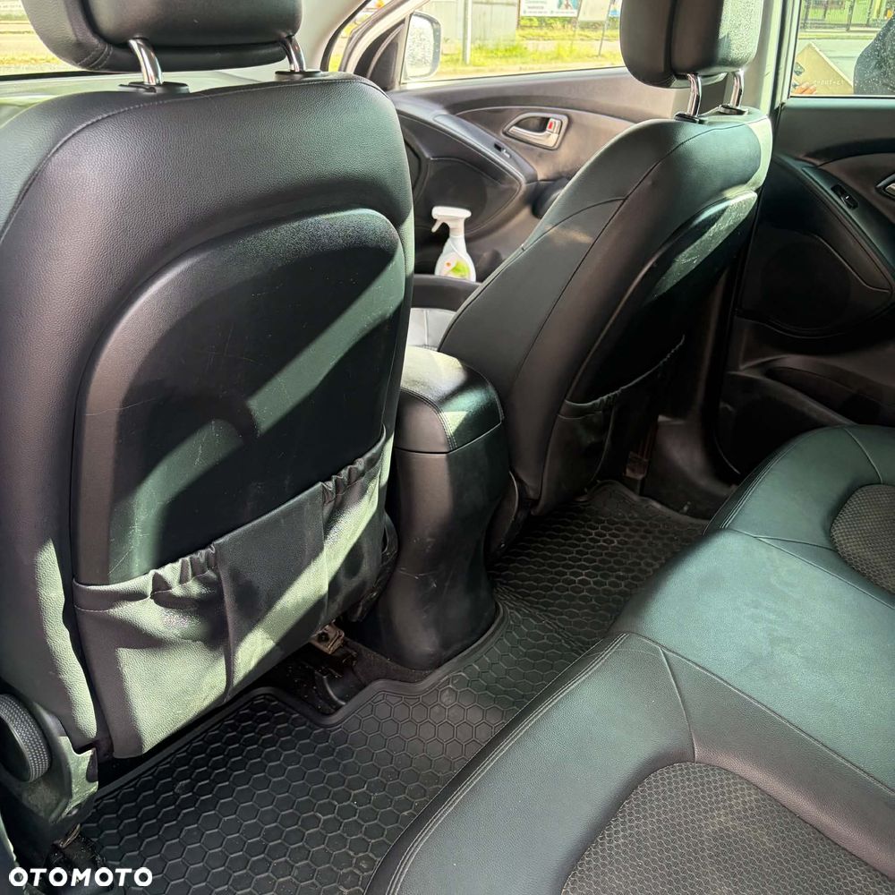 Hyundai ix35 1.6 2WD blue Style - 24