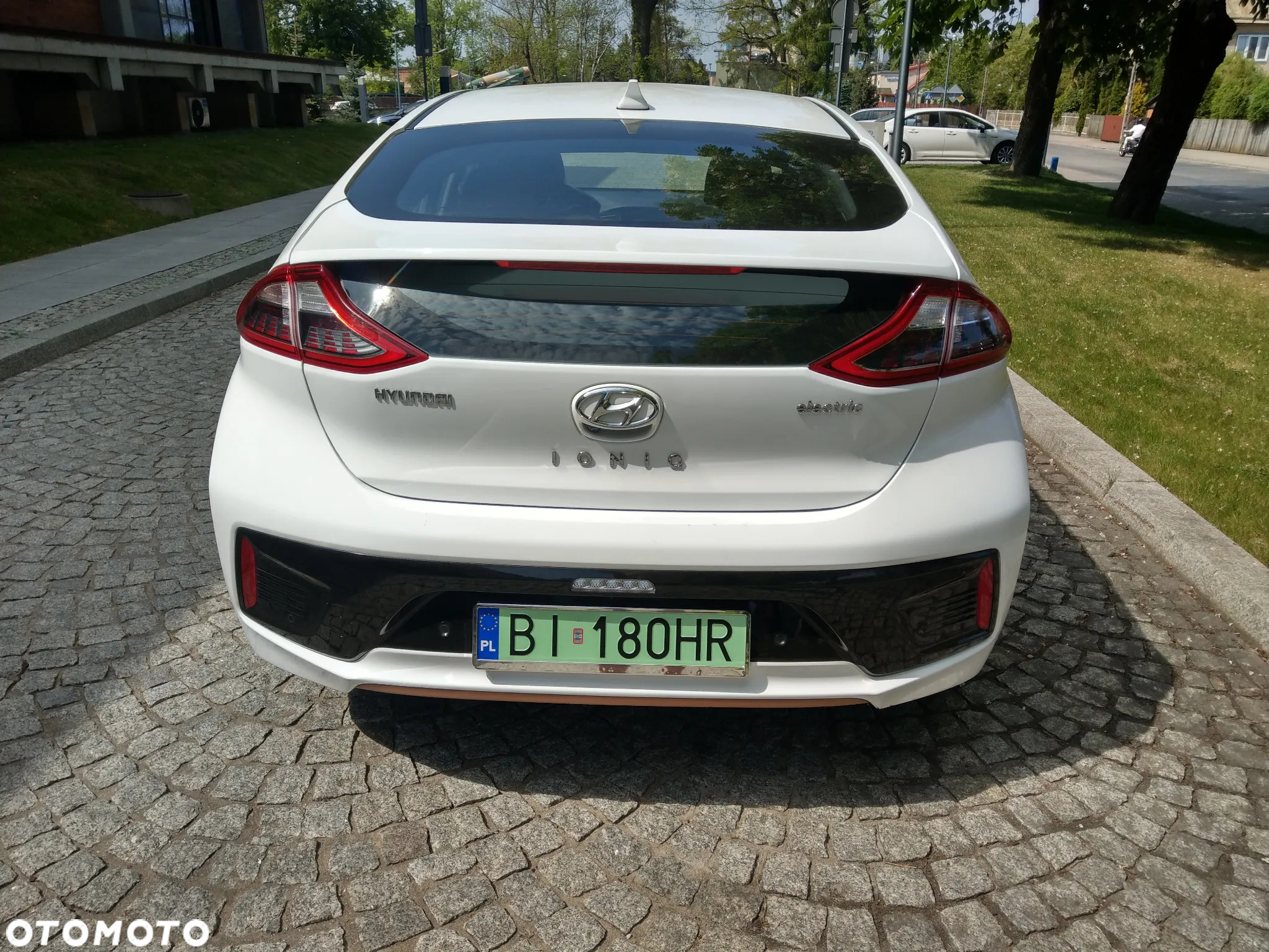 Hyundai IONIQ electric Premium - 16