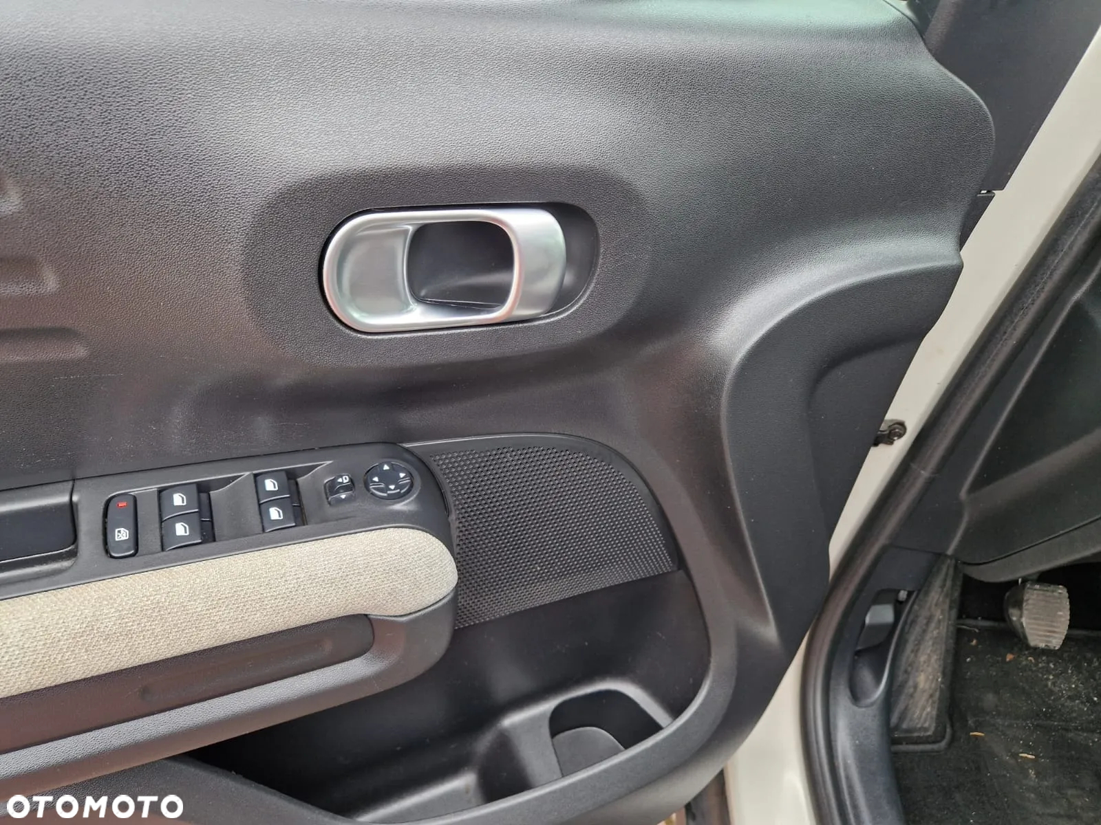 Citroën C3 Aircross PureTech 110 Stop & Start OPF FEEL - 24