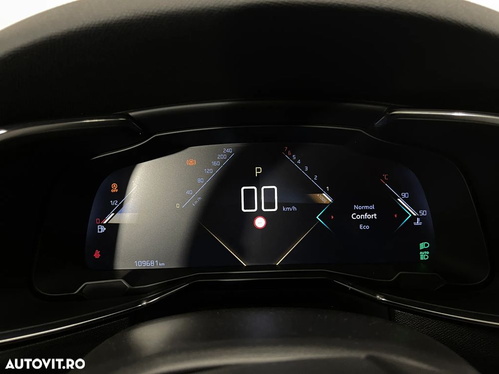 DS Automobiles DS 7 Crossback 1.6 PureTech 180 S&S EAT8 RIVOLI - 33
