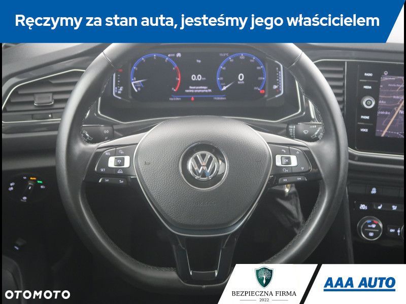 Volkswagen T-Roc - 16