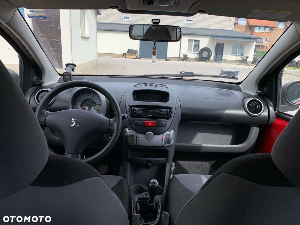 Peugeot 107 1.0 Happy - 10