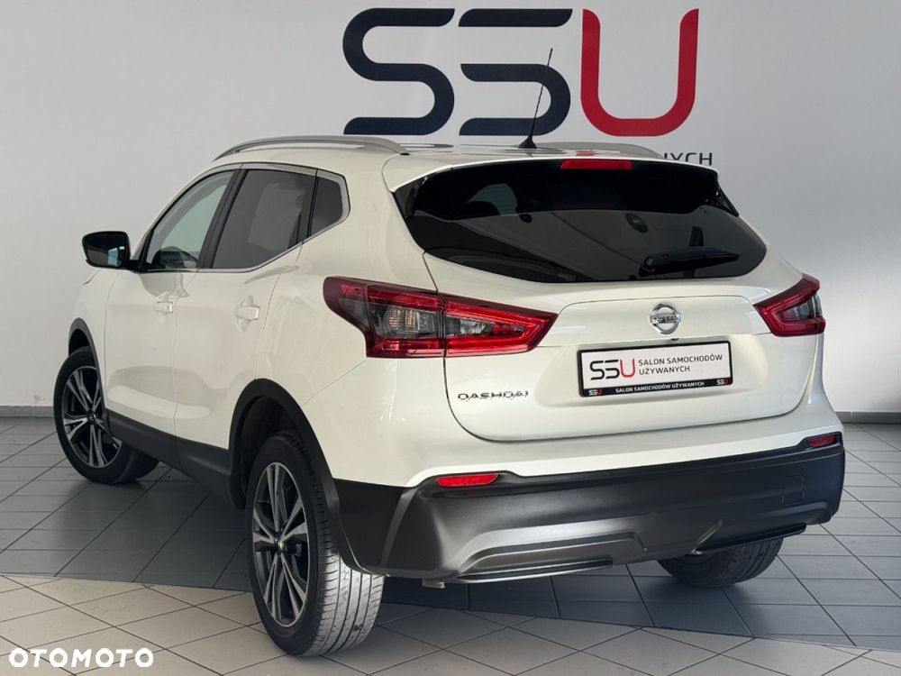 Nissan Qashqai - 4