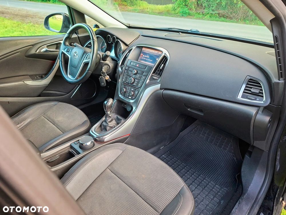 Opel Astra 1.6 Cosmo - 27