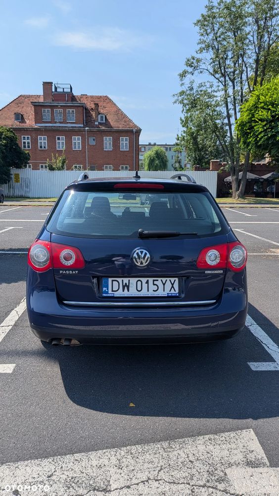 Volkswagen Passat 1.9 TDI Comfortline - 20