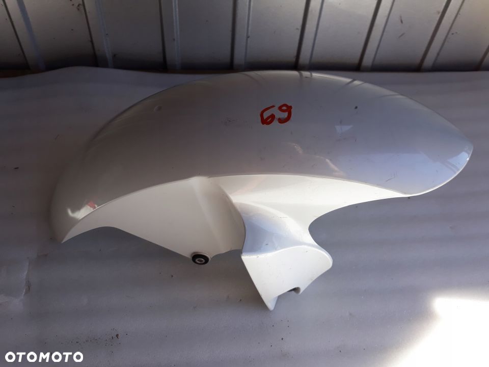 YAMAHA R6 BŁOTNIK PRZÓD RJ11 RJ15 - 2