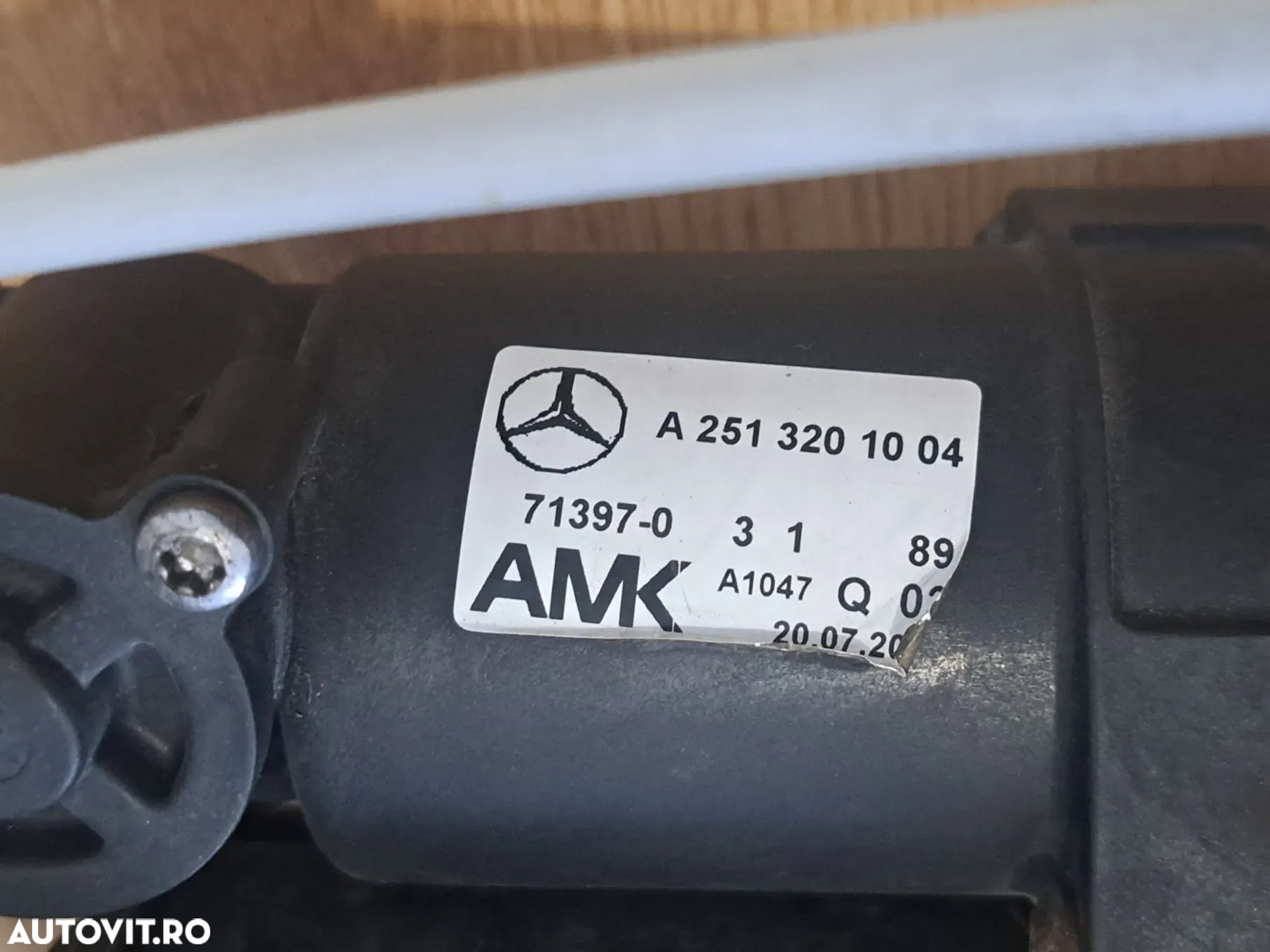 Compresor pompa sespensie pneumatica perne aer original Mercedes W251 R350 R500 2005-2010 - 3