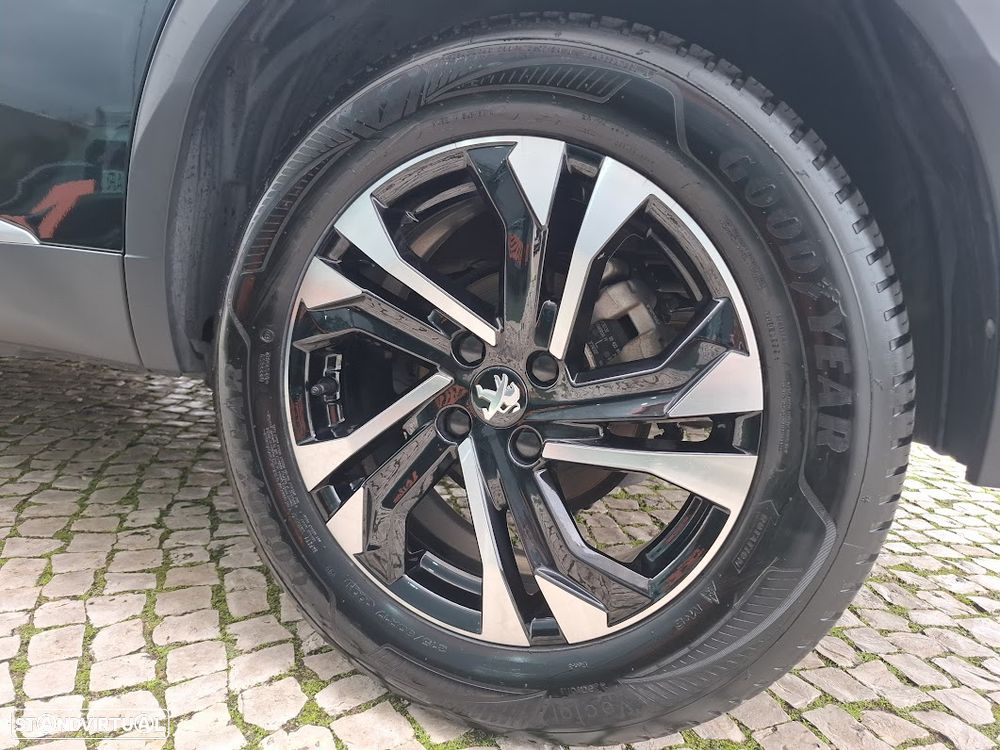 Peugeot 2008 1.2 PureTech GT Line - 53