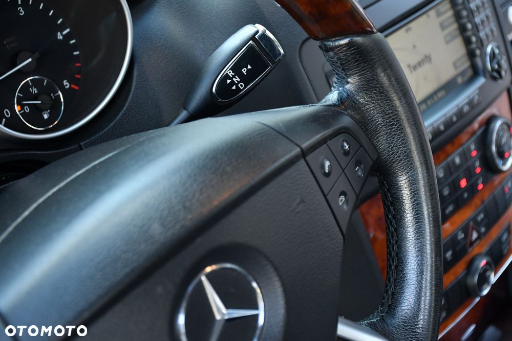 Mercedes-Benz ML 320 CDI 4Matic 7G-TRONIC DPF Edition 10 - 37