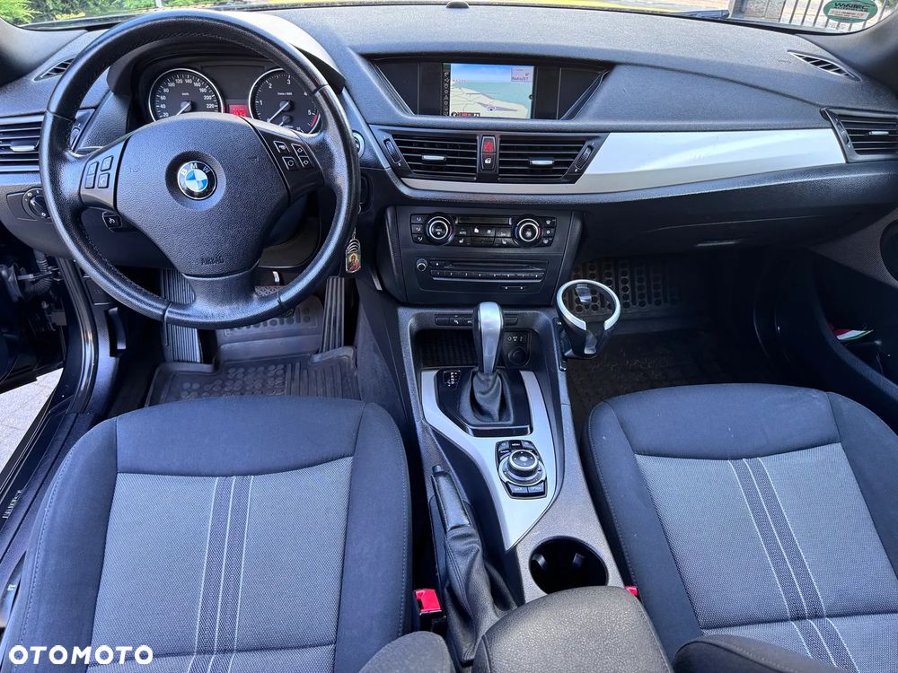 BMW X1 sDrive18d - 26