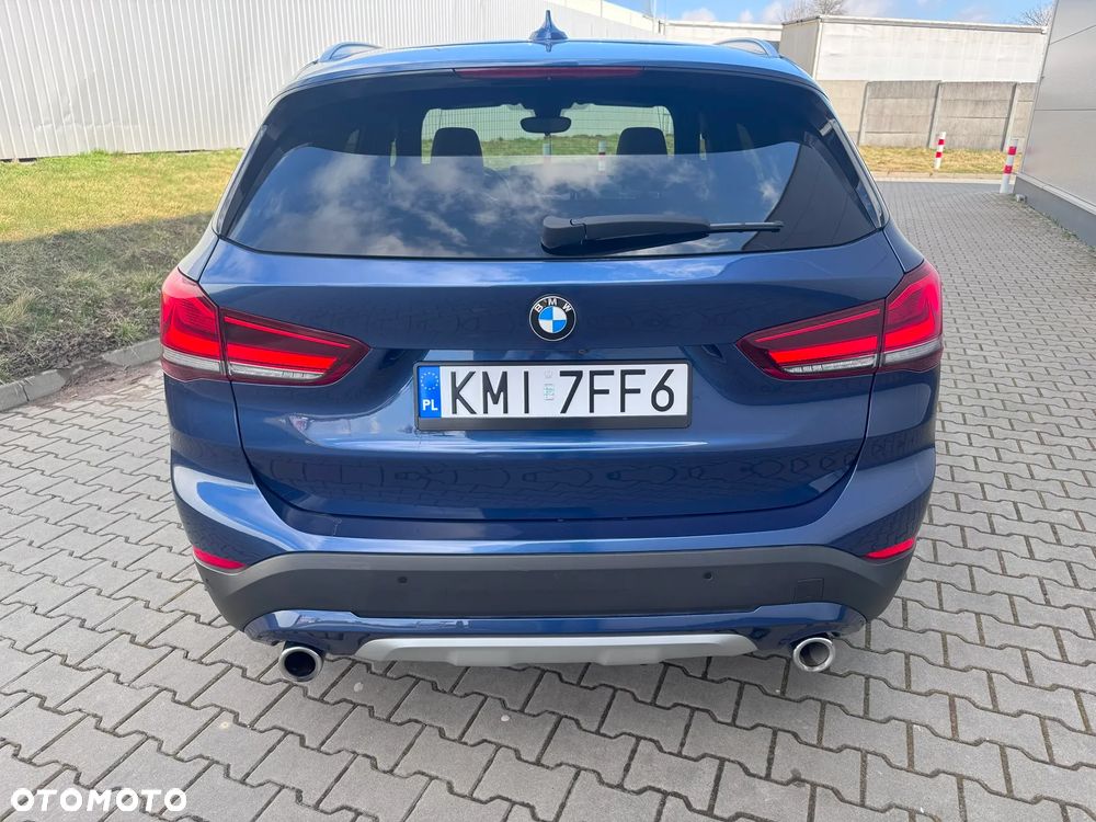 BMW X1 - 8